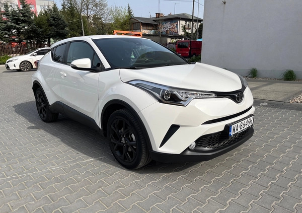Toyota C-HR cena 74900 przebieg: 67000, rok produkcji 2017 z Warszawa małe 172